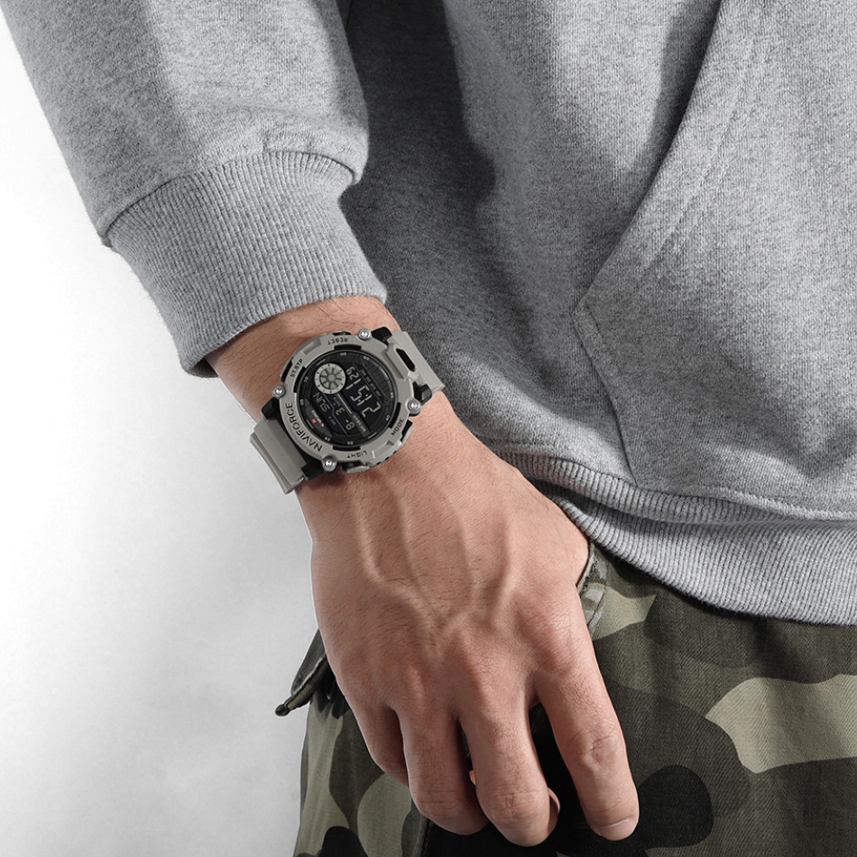 New NAVIFORCE Men's 5ATM Water - Tide Watch Surf บทวิจารณ์และราคา